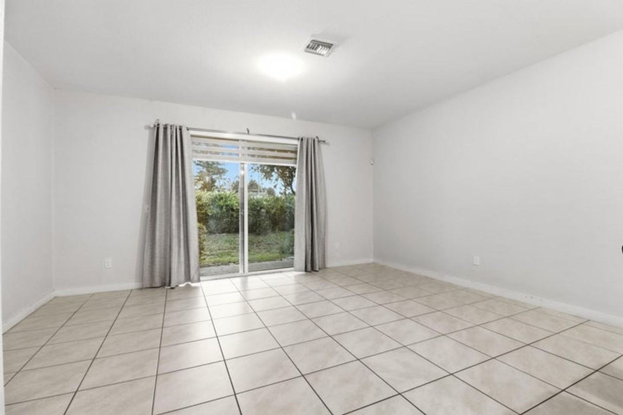 113 Bandol St - Photo 3 of 17
