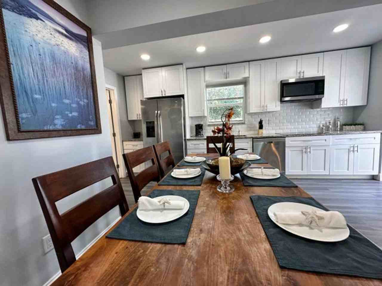 520 Hampton Rd - Photo 5 of 14