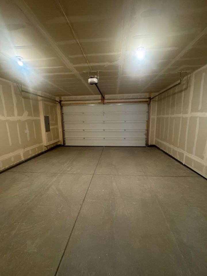 7649 S Cherokee Cir E - Photo 4 of 6