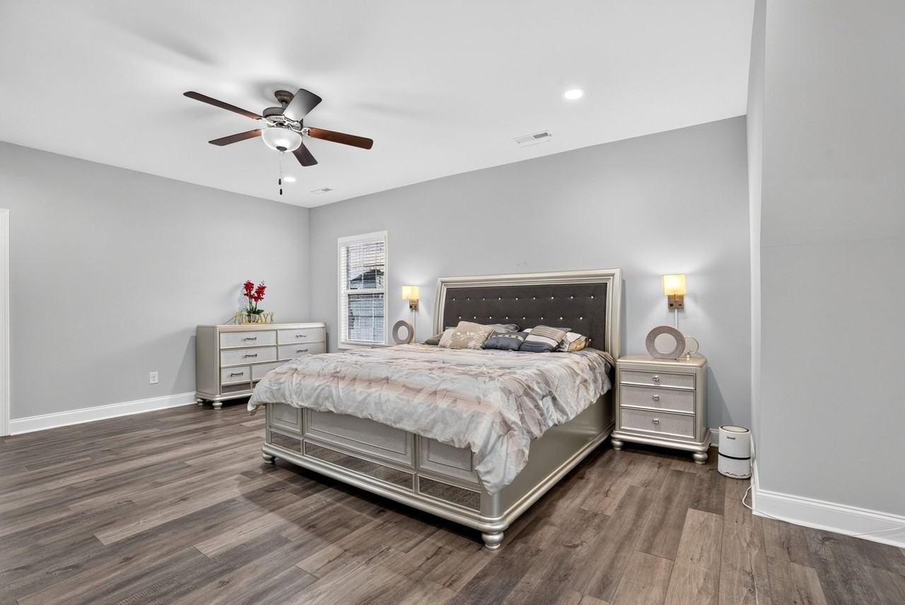 6605 Jockey Club Dr - Photo 5 of 50