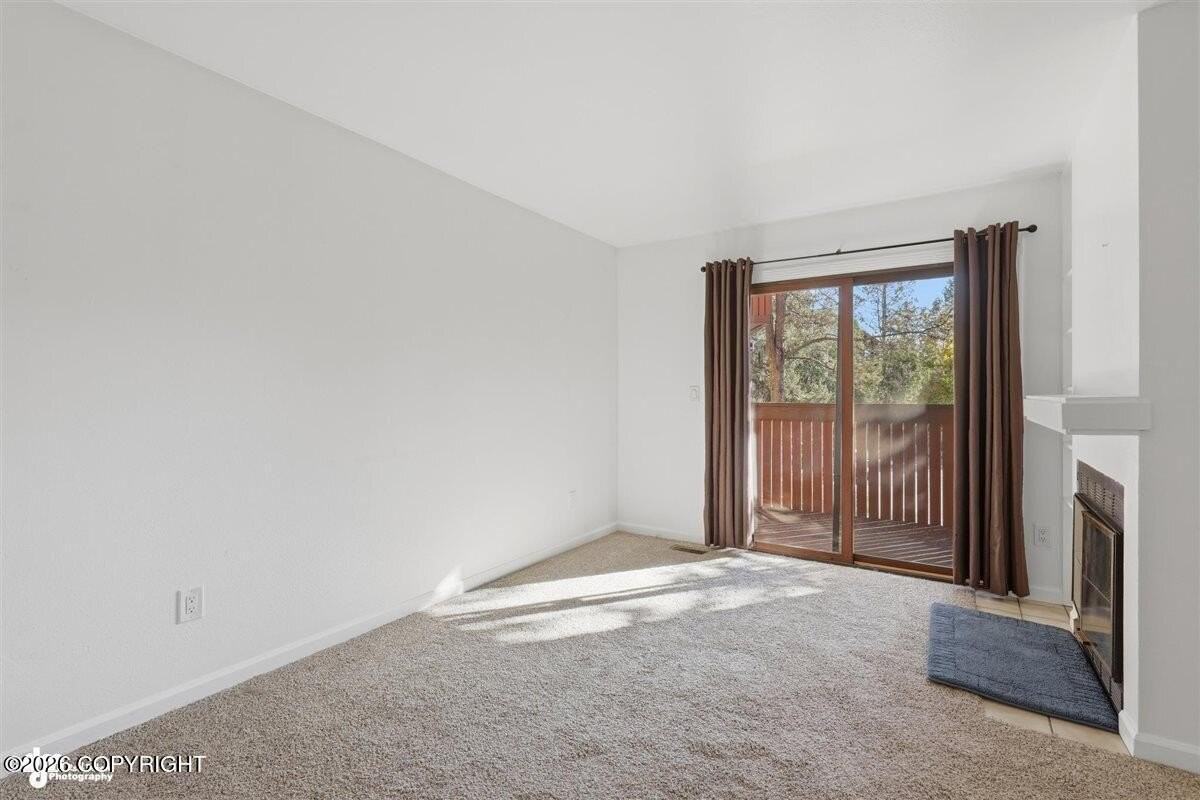 7230 Huntsman Cir #E - Photo 5 of 18