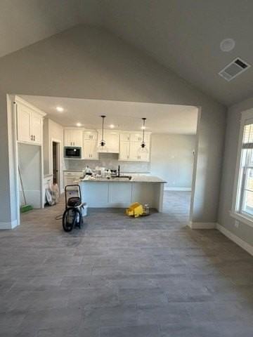 6804 Sw High Meadow Blvd - Photo 4 of 10