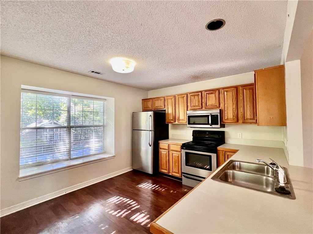 7008 S Pleasant Ridge Dr - Photo 7 of 16