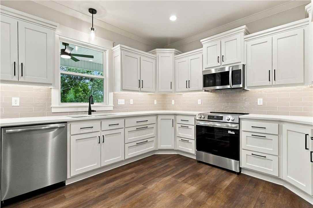 15 Hedden Ln - Photo 7 of 17