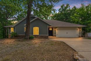 30 Burnham Dr - Photo 1 of 1