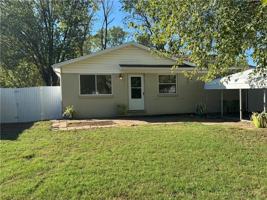 featured image of 920 W Granite St