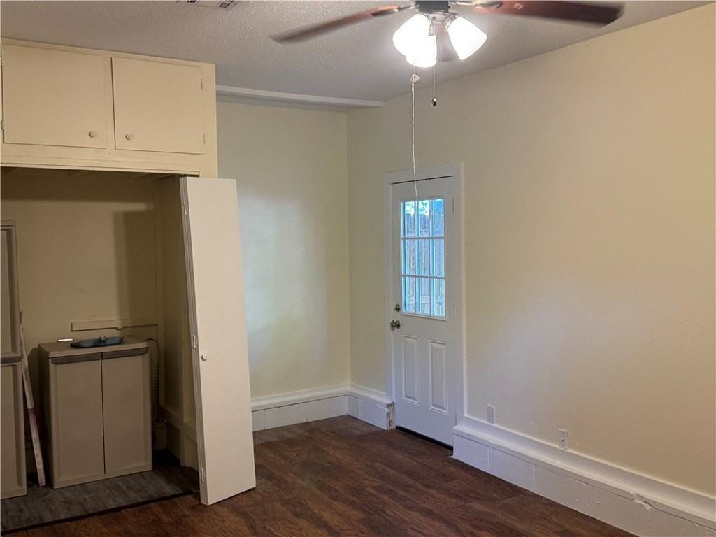 920 W Granite St - Photo 6 of 16