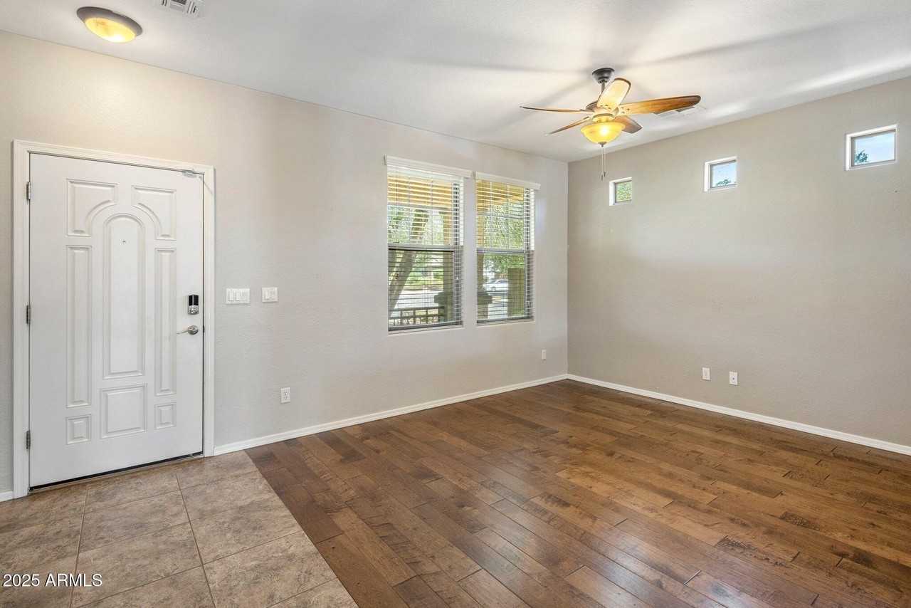 3342 E Patrick St - Photo 2 of 23