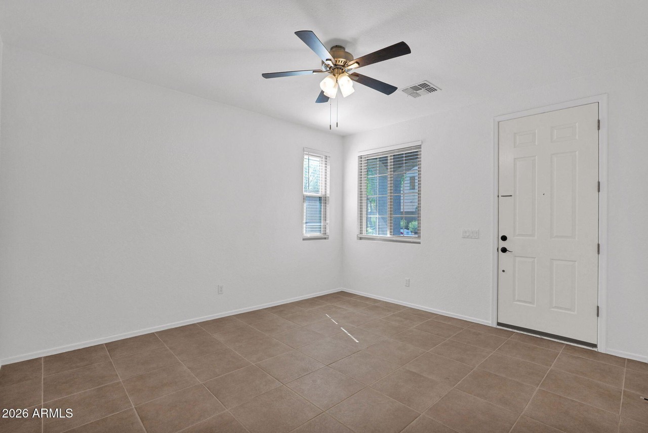 4117 S Hemet St - Photo 4 of 50