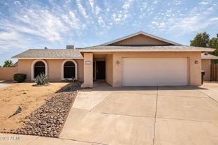 4662 W Kings Ave - Photo 1 of 1