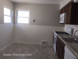 6113 Michael Dr - Photo 3 of 15