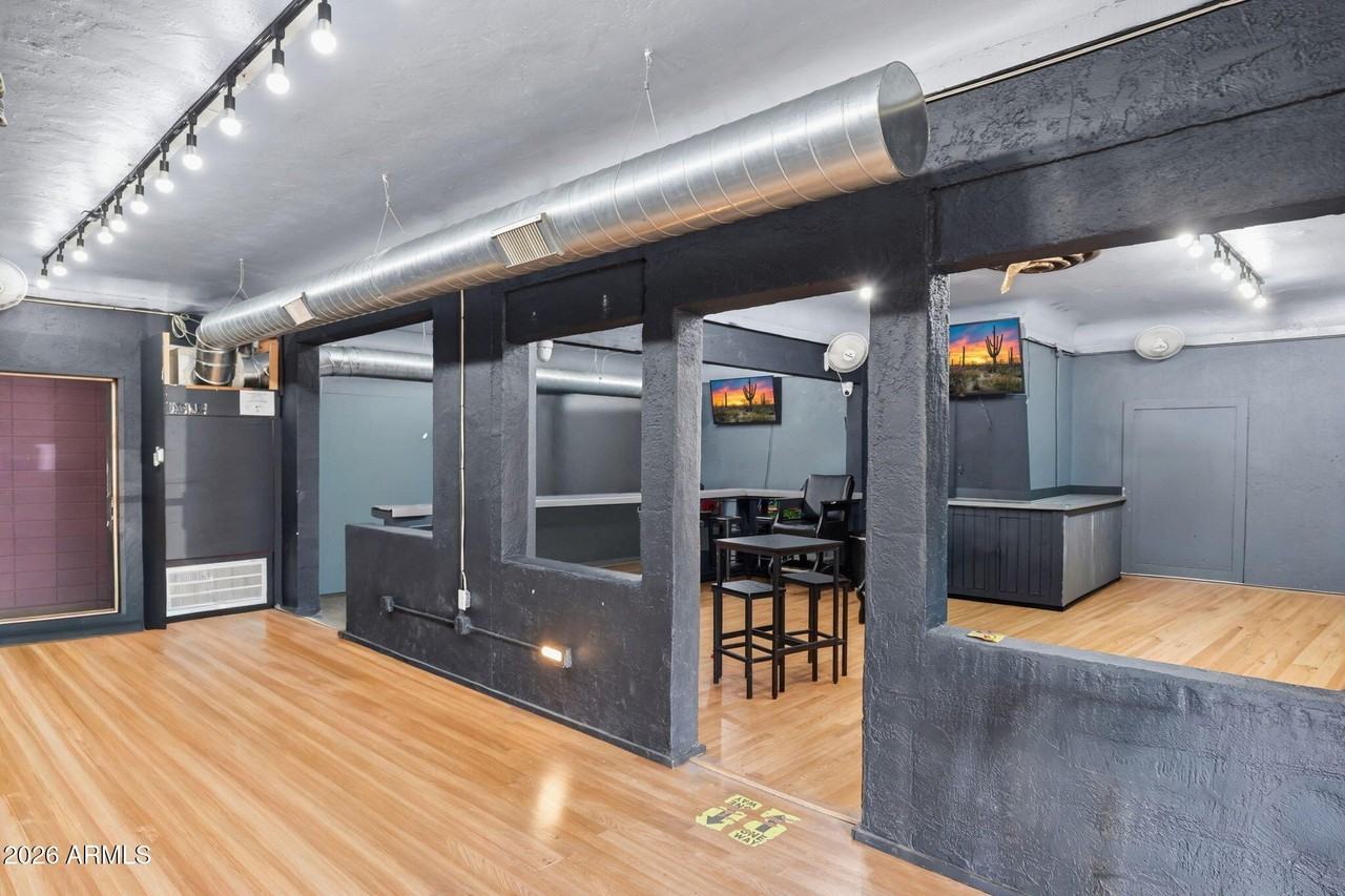 13831 W Glendale Ave #B - Photo 2 of 17