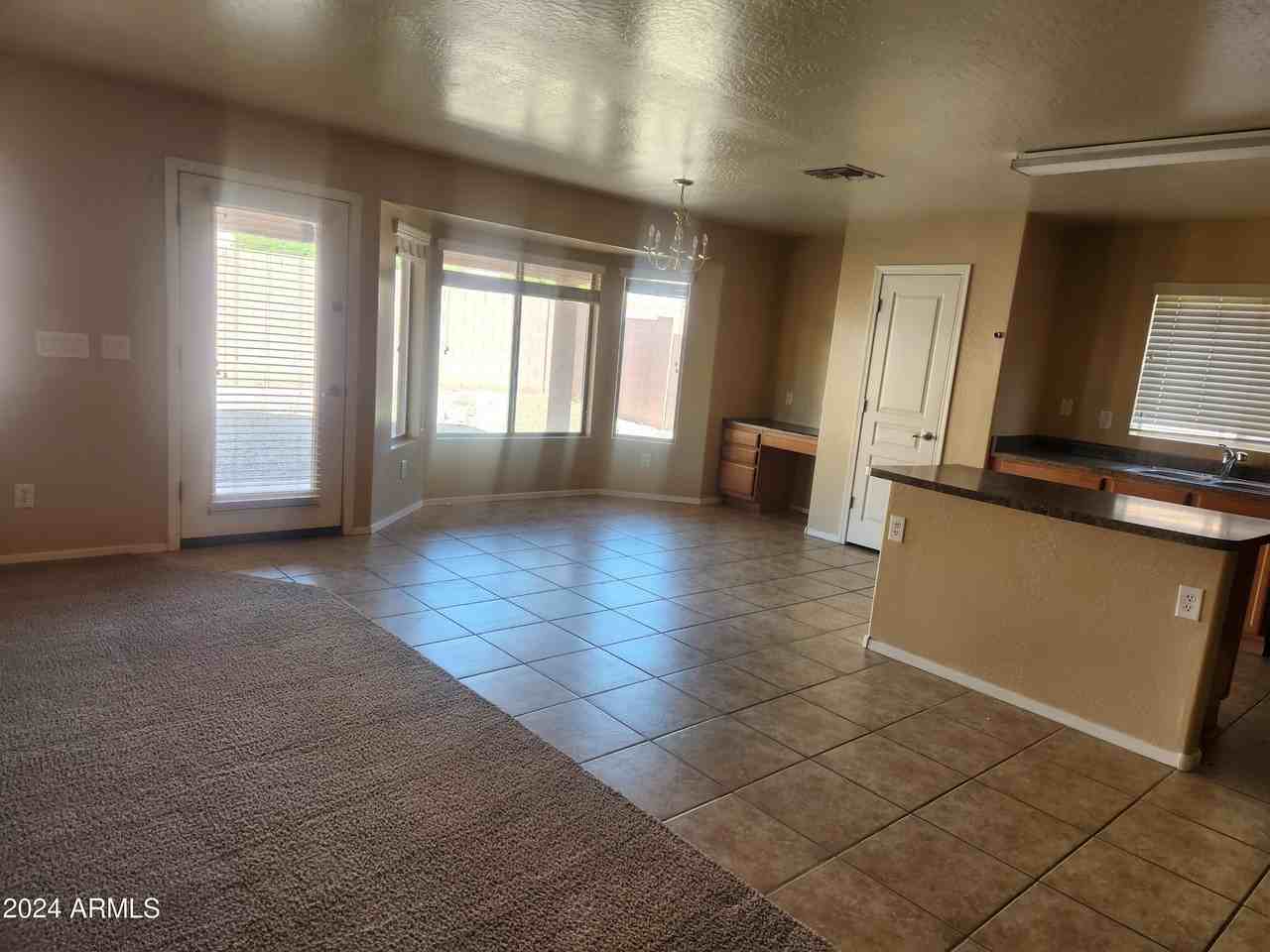 1536 S 216th Ln - Photo 4 of 5