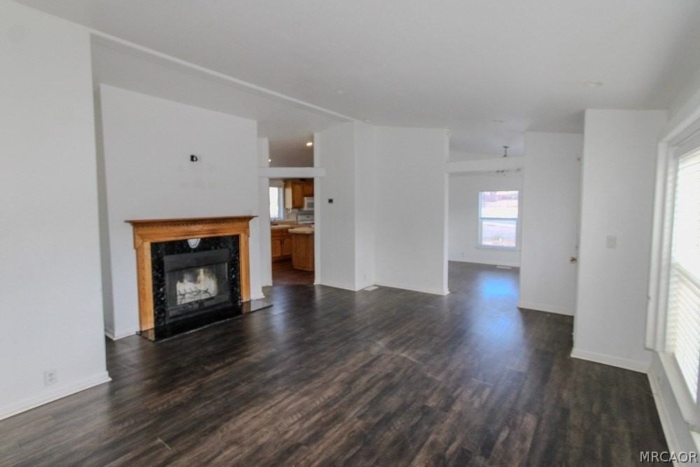 46063 South Dr - Photo 5 of 47