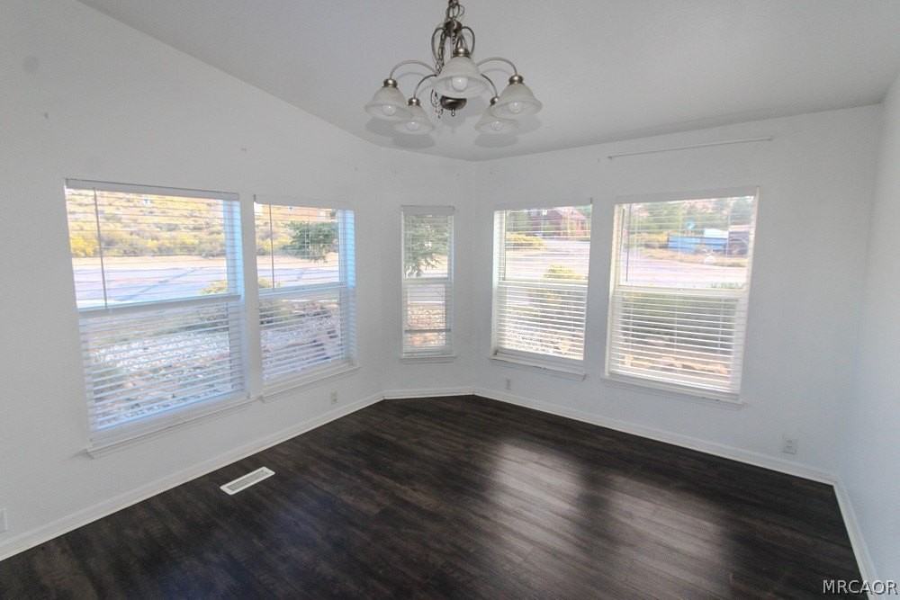 46063 South Dr - Photo 6 of 47