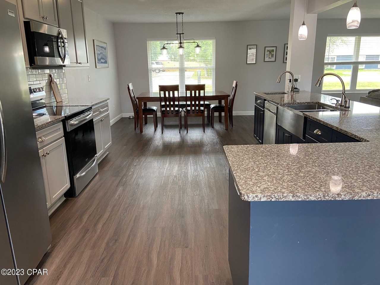 722 Goose Bayou Rd - Photo 5 of 16