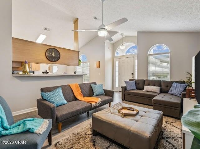 11806 Sand Dune Dr - Photo 2 of 19