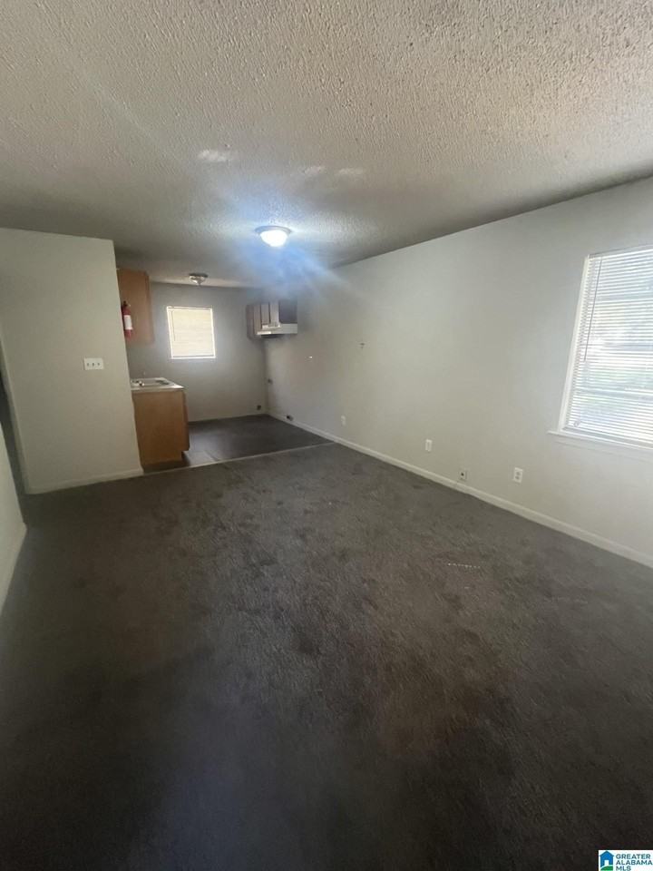 7725 Rugby Ave - Photo 3 of 7