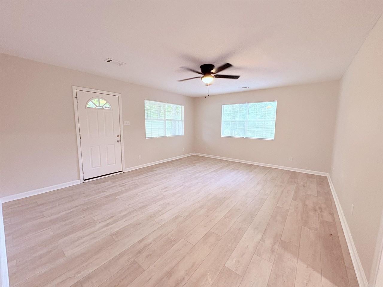 5030 Pear Orchard Dr - Photo 2 of 20