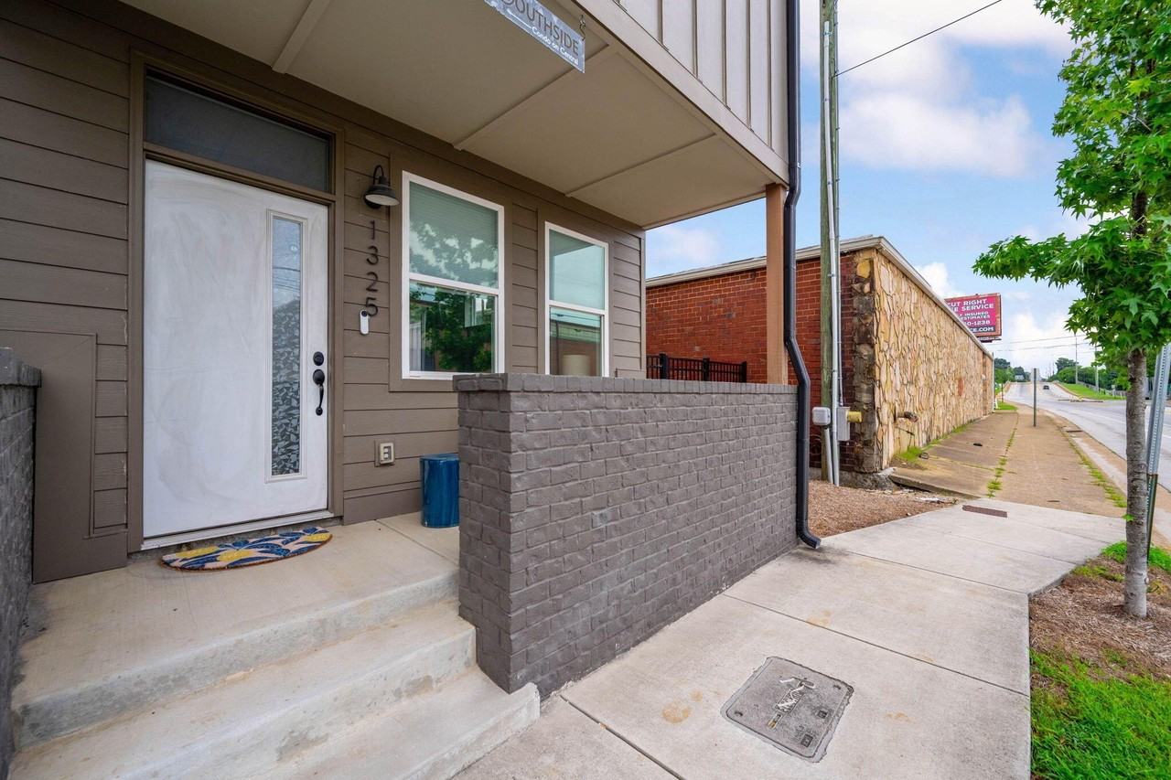 1325 Central Ave - Photo 7 of 50