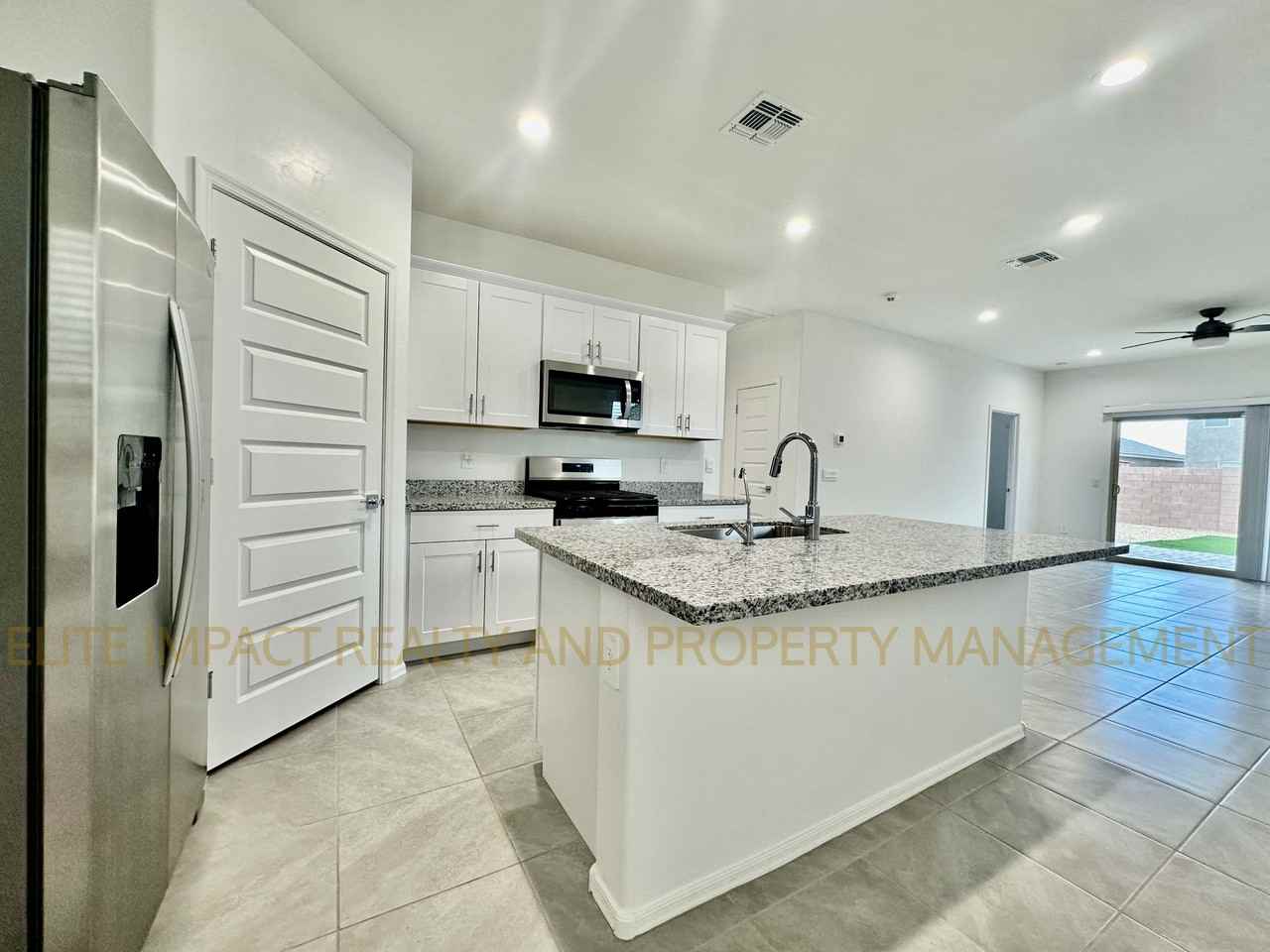 12129 E Ava Lynn Dr #1 - Photo 5 of 24