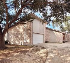 5530 Crossgate Dr N - Photo 1 of 1