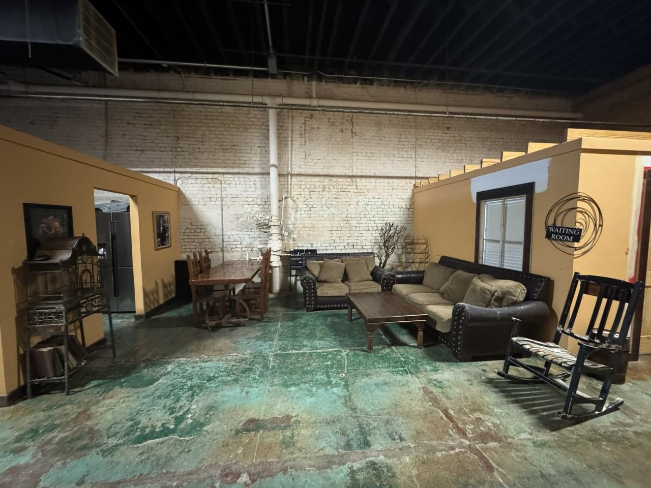 110 S Houston Ave #A - Photo 6 of 10