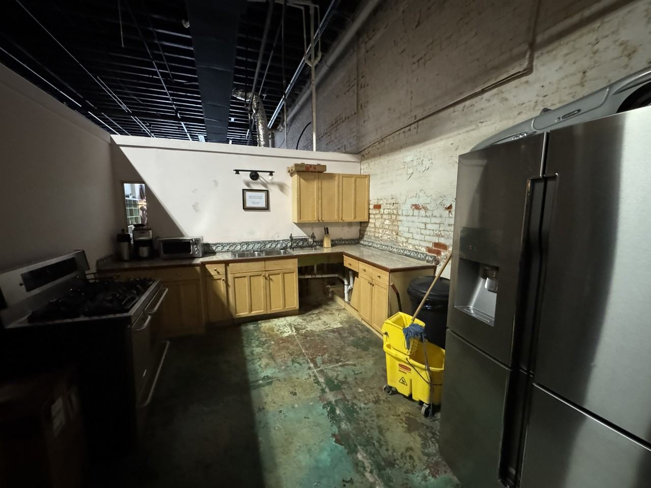 110 S Houston Ave #A - Photo 7 of 10