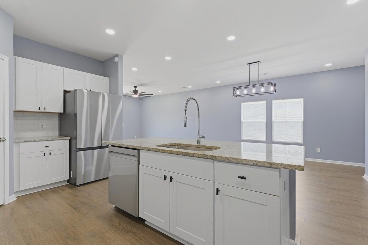 514 Spanish Wells Rd - Photo 4 of 14