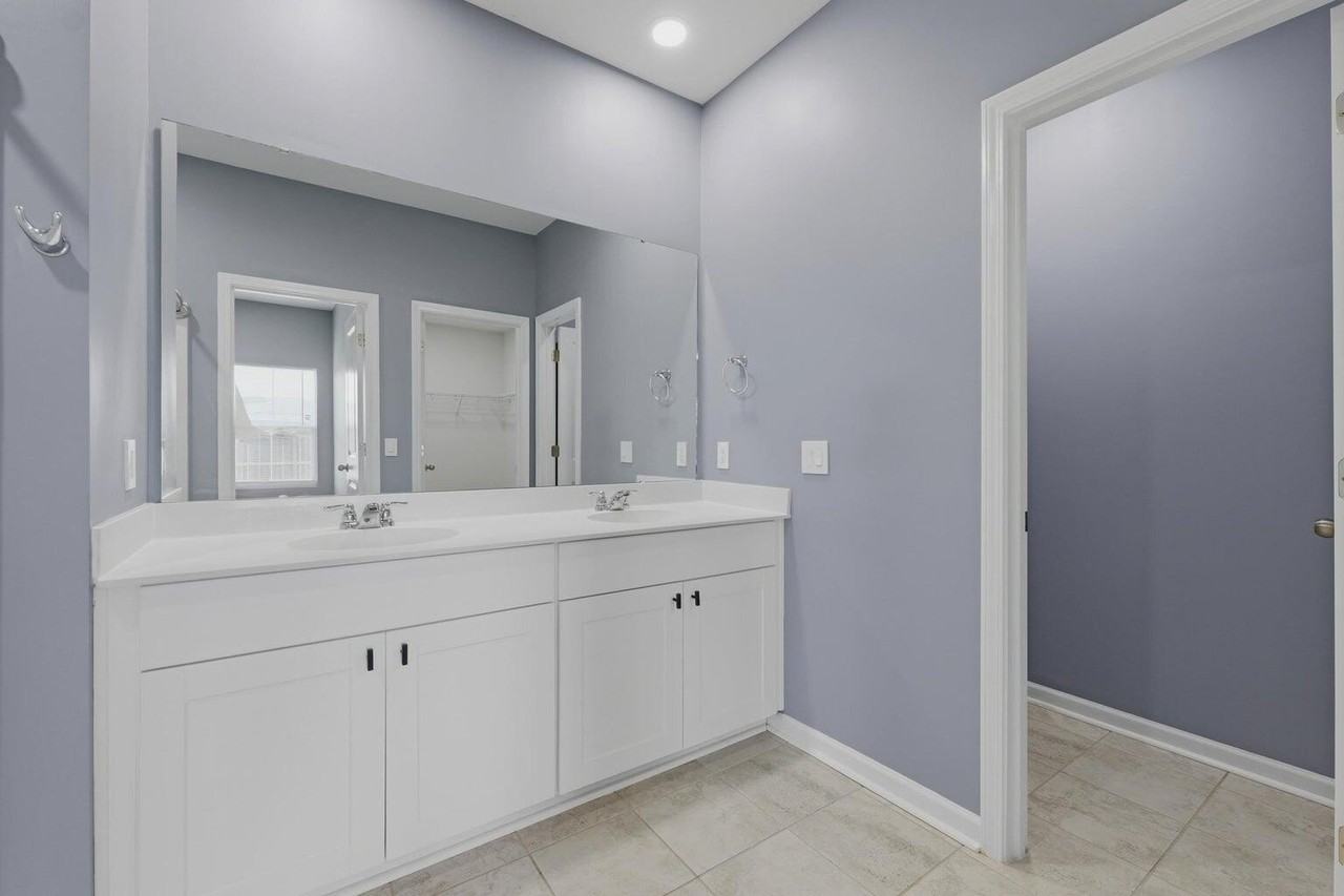 514 Spanish Wells Rd - Photo 6 of 14