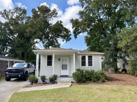 featured image of 733 York St