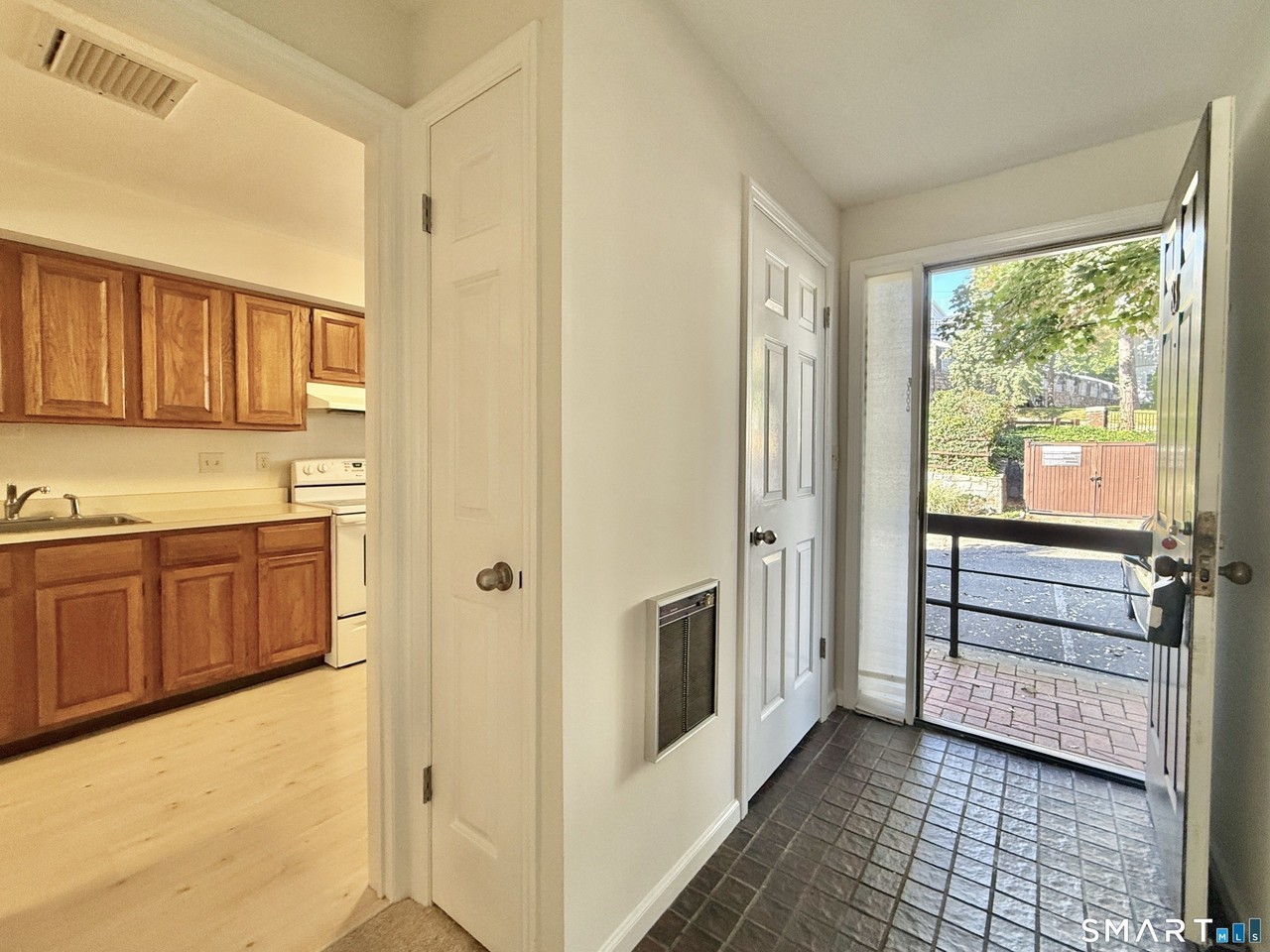 83 Highland Rd #83 - Photo 3 of 19