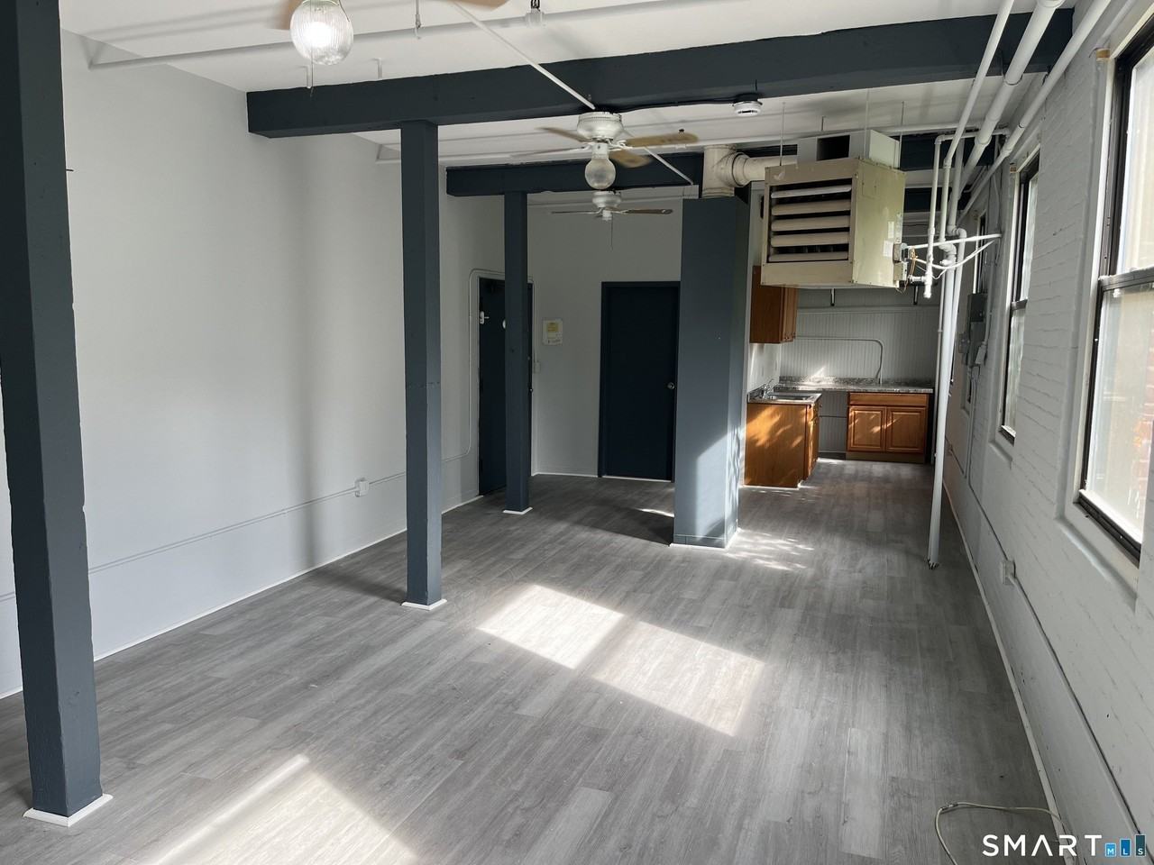 464 Pratt Street Ext #203 - Photo 4 of 14