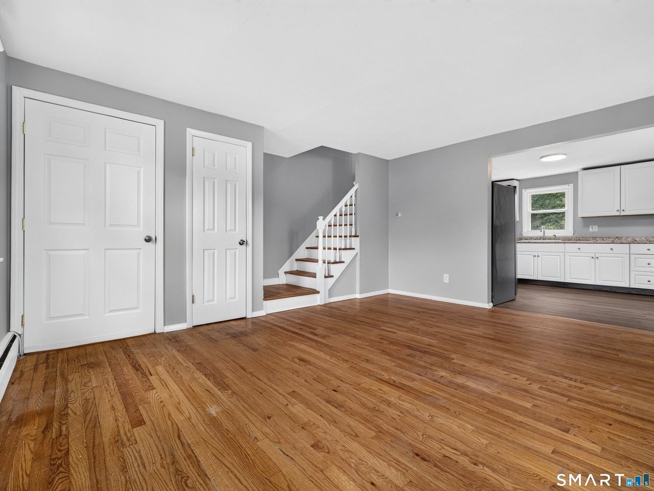 50 Ring Dr - Photo 3 of 20