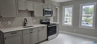 112 Larrabee St #1stFL - Photo 1 of 1