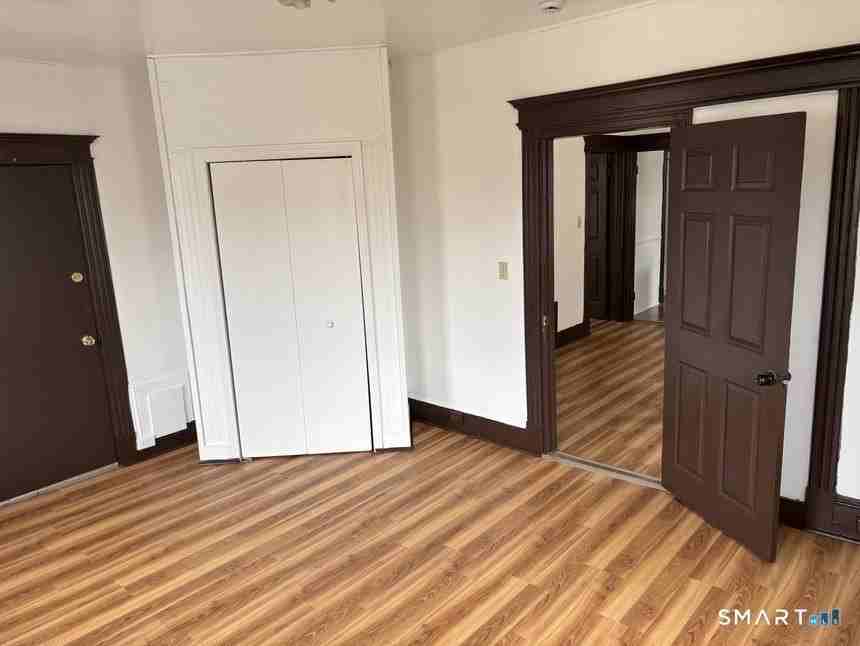 3941 South St - Photo 4 of 12