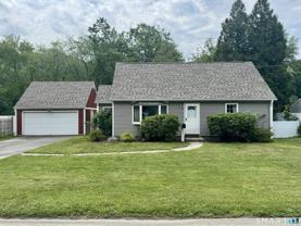 5 Bethpage Dr - Photo 1 of 1