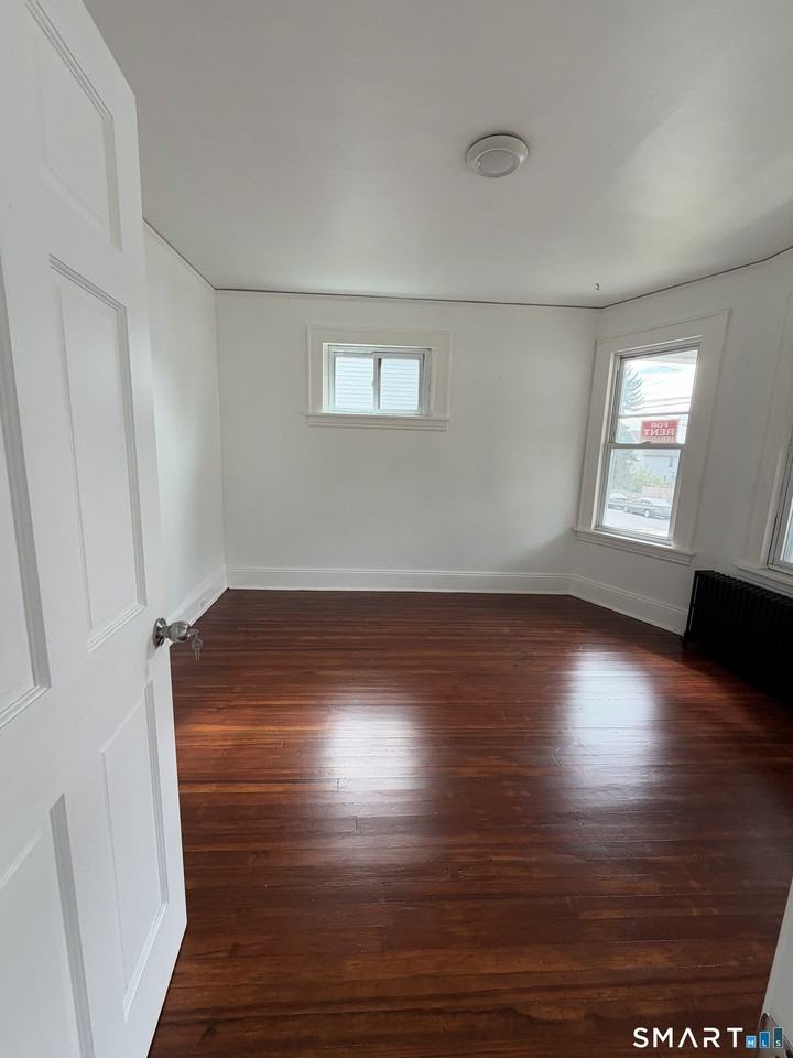 5254 Remington St #1 - Photo 5 of 5