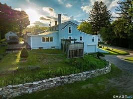 featured image of 2 Perry St