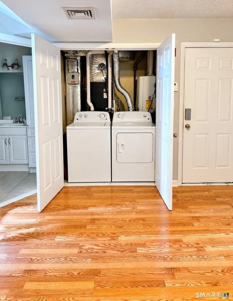 400 Broadway - Photo 6 of 13