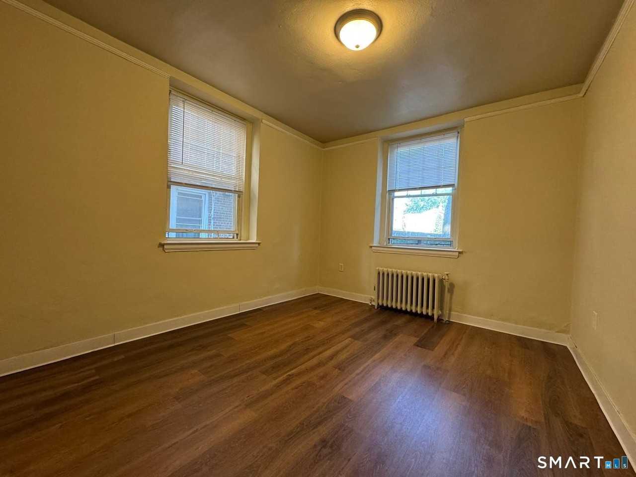 84 Howe St #103 - Photo 5 of 14