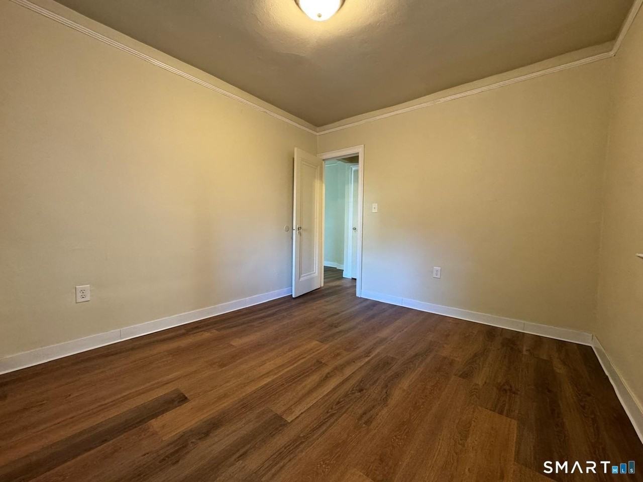 84 Howe St #103 - Photo 6 of 14
