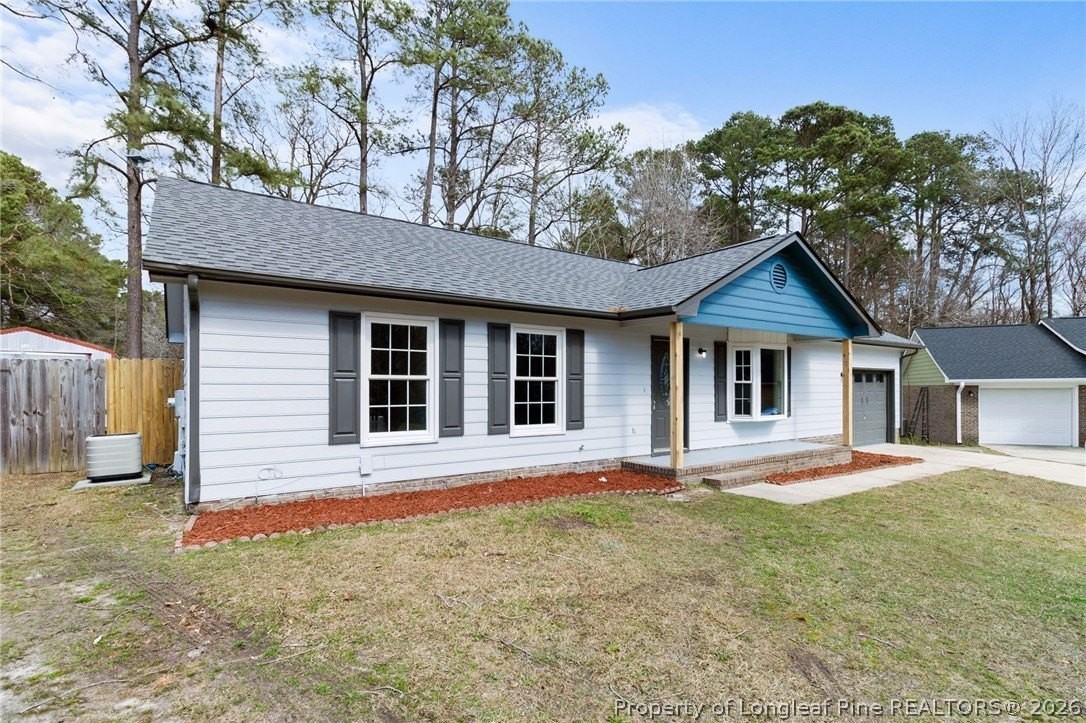 1655 Kara Ct - Photo 3 of 33