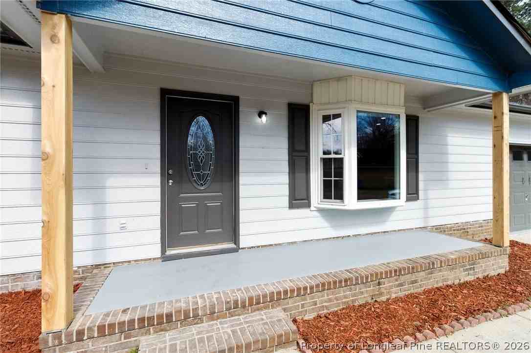 1655 Kara Ct - Photo 4 of 33