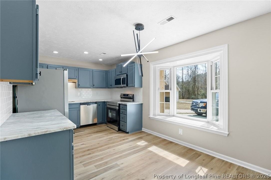 1655 Kara Ct - Photo 6 of 33