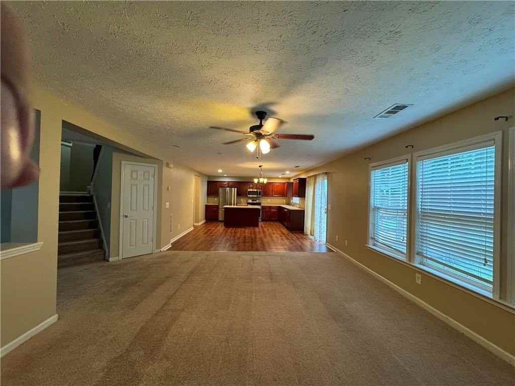 110 Cedar Bay Cir - Photo 2 of 10