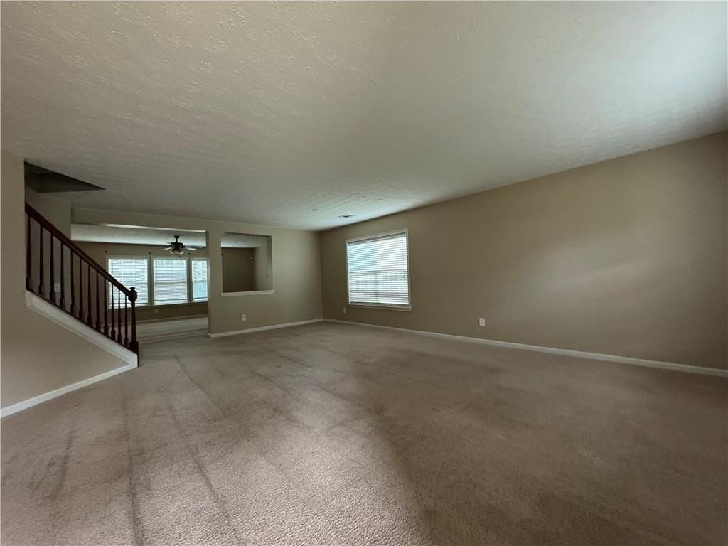 110 Cedar Bay Cir - Photo 3 of 10
