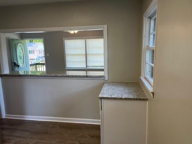 633 Tom Read Dr - Photo 7 of 15