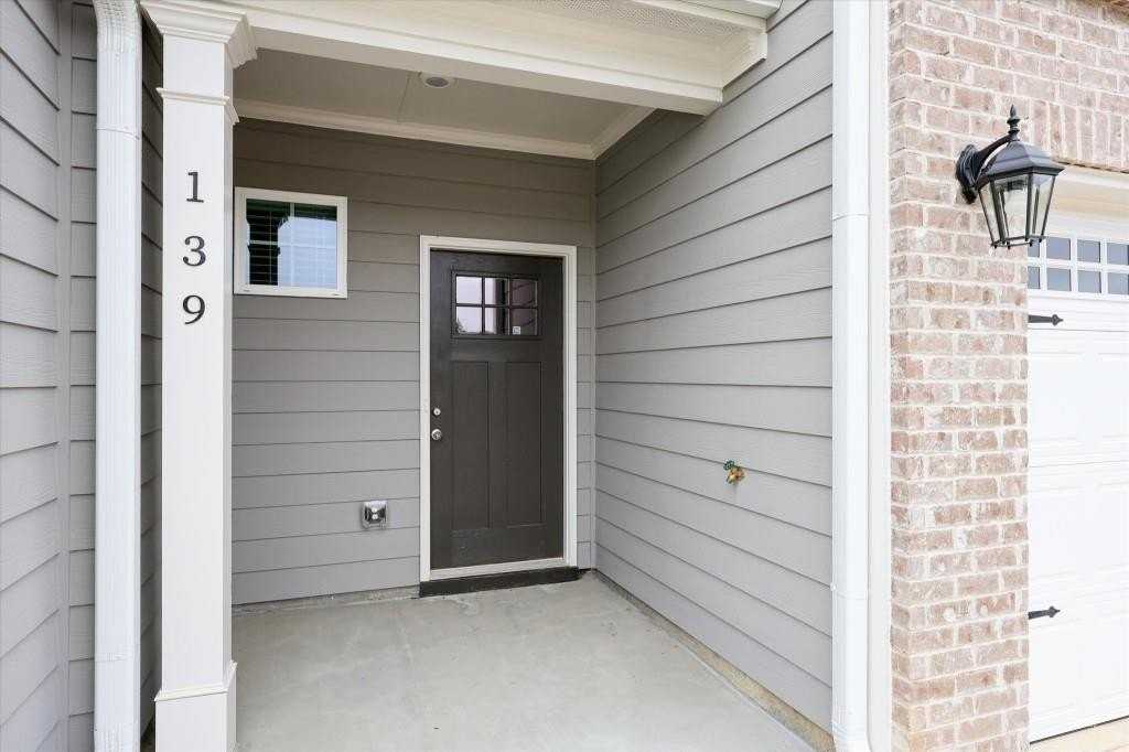 139 Chastain Dr Sw - Photo 3 of 30