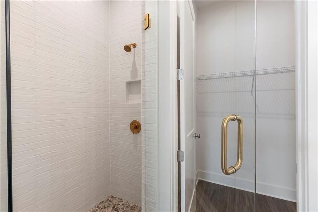 1290 Longreen Ter Nw #2 - Photo 6 of 20